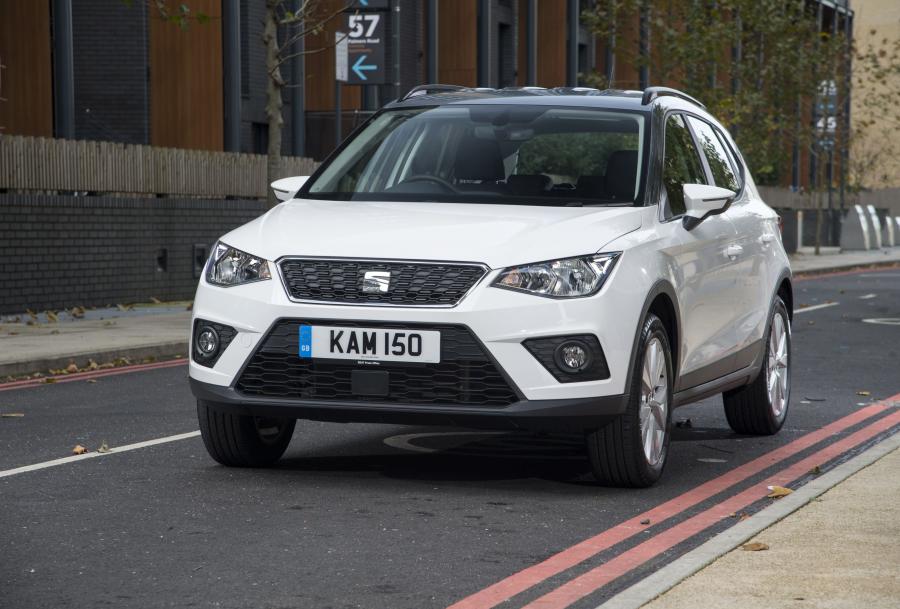  Seat Arona 2017 года  (UK) (фото 10 из 40)